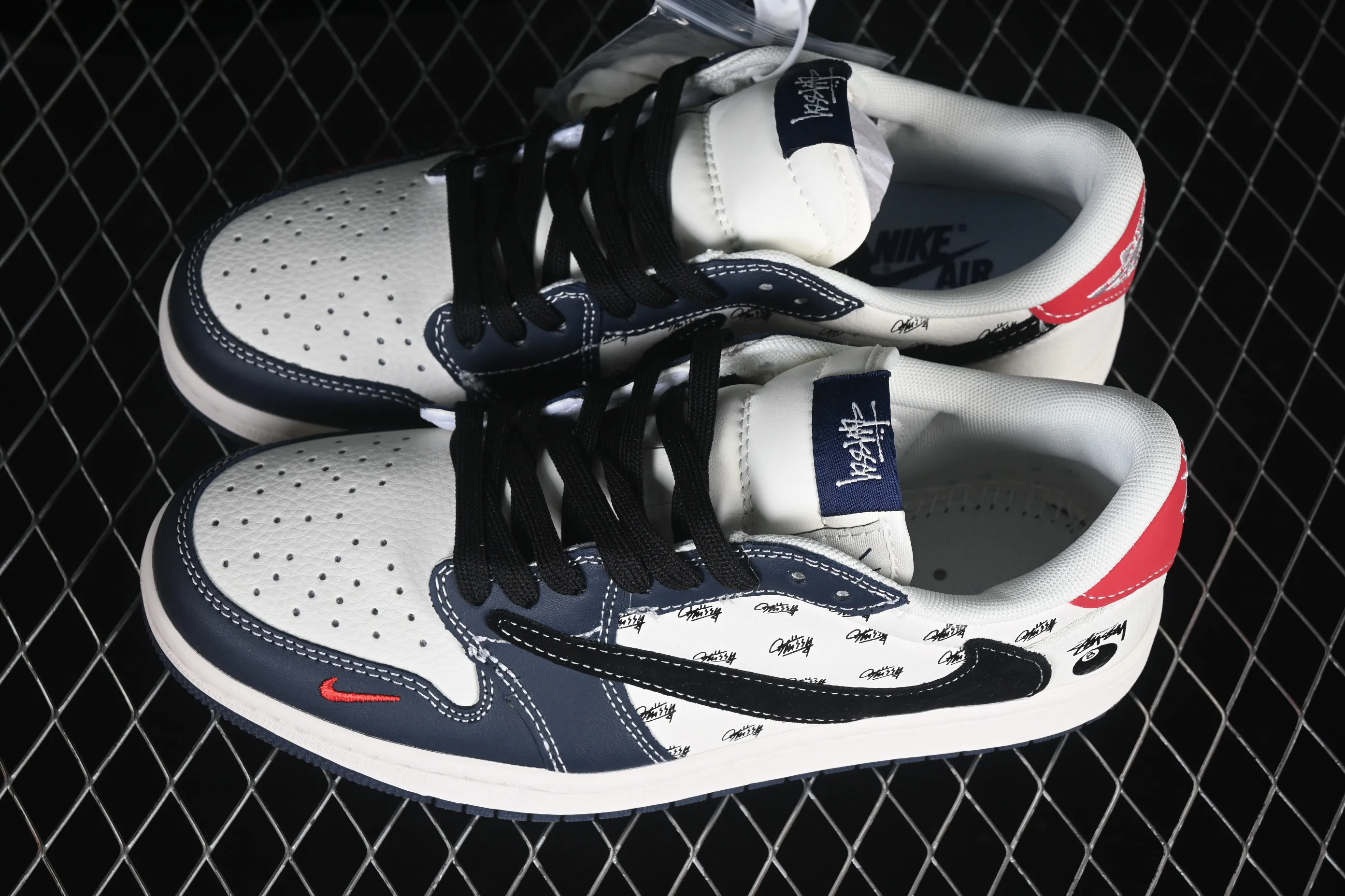 All categories Air Jordan Jordan series basketball shoes Air Jordan 1 Low High-end customized low-top sneakers Air Jordan 1 Low AJ1 Joe 1 Stusi co-branded off-white blue and red print High-end customized low-top retro basketball shoes JW1188-170
